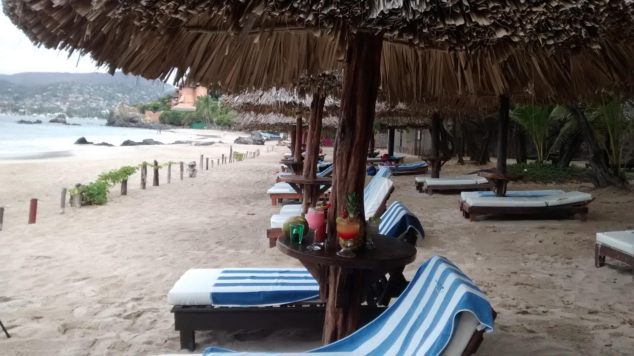 Hotel Catalina Beach Resort زيهواتانيجو المظهر الخارجي الصورة